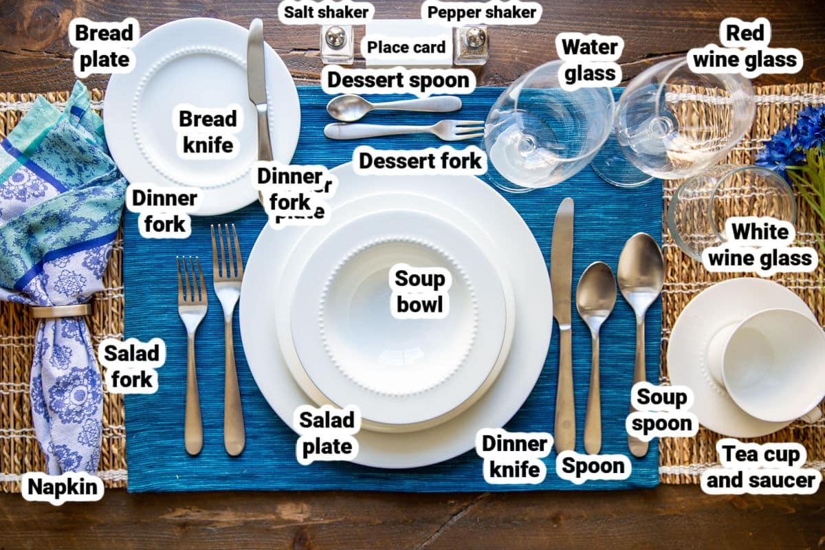 formal table setting